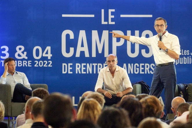 Bruno Retailleau, président du groupe LR au Sénat, Olivier Marleix, patron des députés LR, et l’eurodéputé François-Xavier Bellamy (à gauche), lors du campus des Jeunes Républicains, à Angers, le 4 septembre 2022.